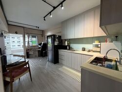 Blk 214 Jurong East Street 21 (Jurong East), HDB 3 Rooms #578623491